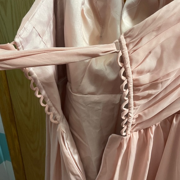 Dusty pink dress - Picture 4 of 5